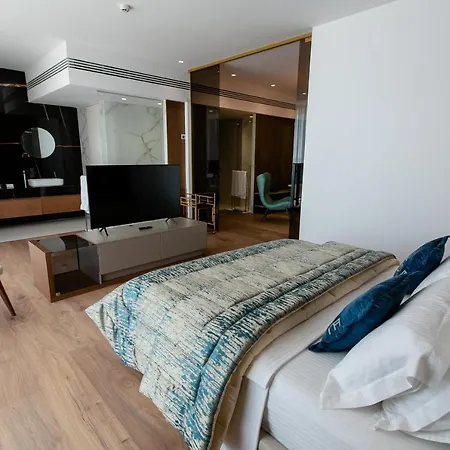 Hotel Empire Adults Only 4*