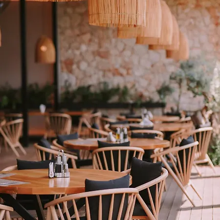 Empire Adults Only Dhërmi