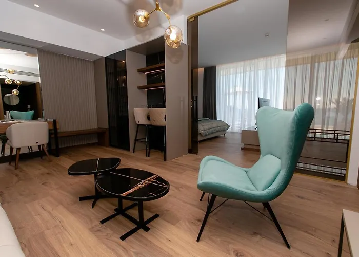 Hotel Empire Adults Only