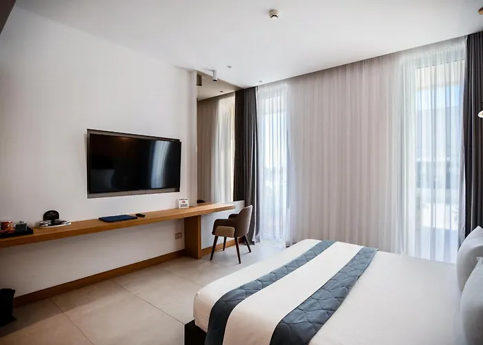 Empire Adults Only Hotel 4*