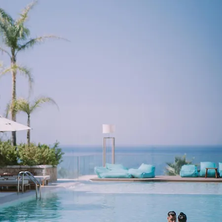 Empire Adults Only Dhermi