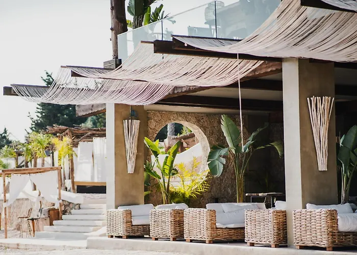 Empire Adults Only Hotel Dhermi