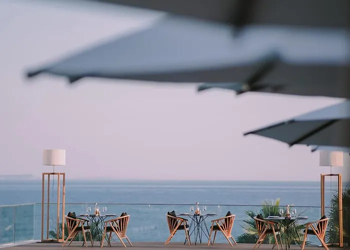 Empire Adults Only Hotel